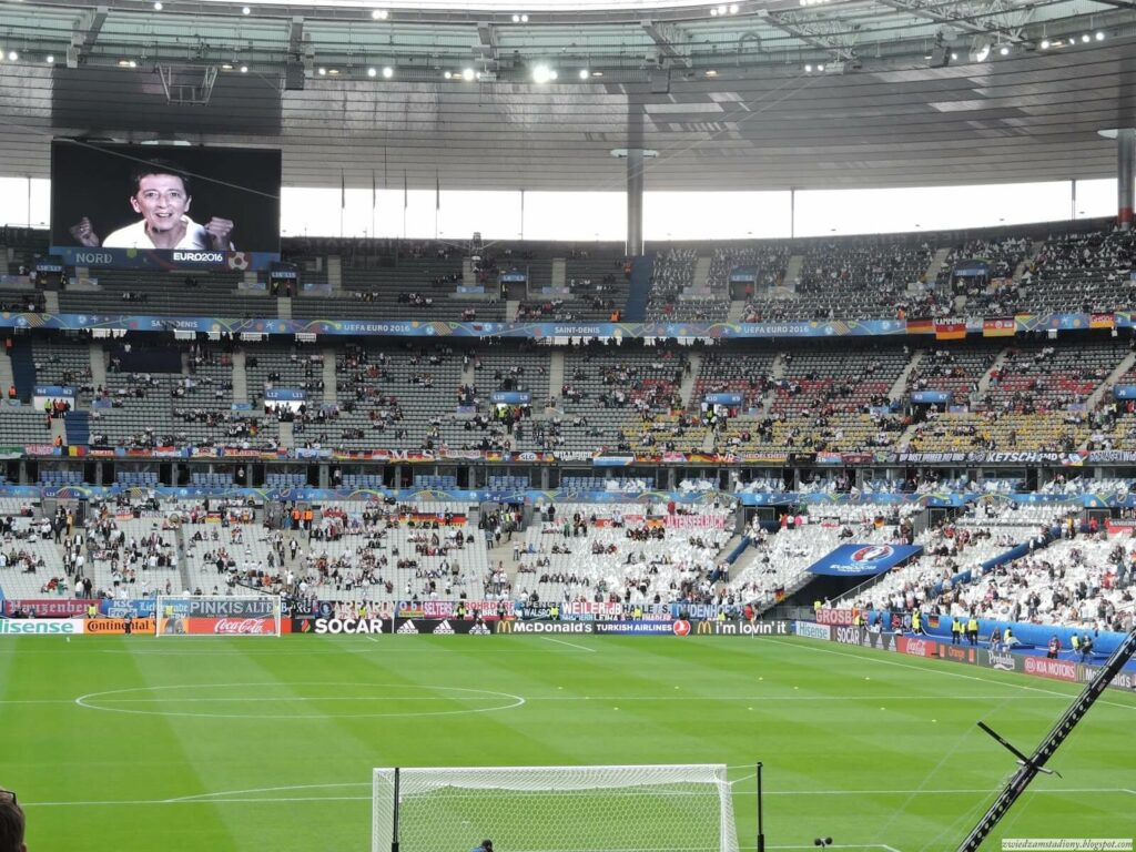 Stade de France widok zza bramki