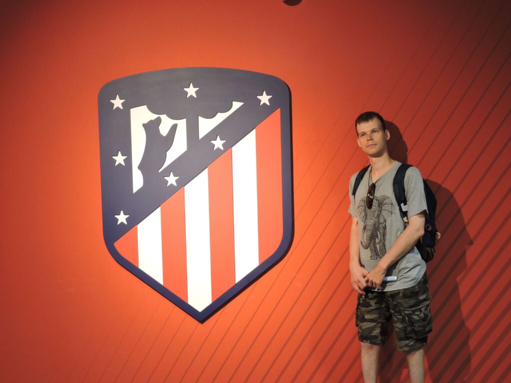 Atletico - zdjęcie przy herbie
