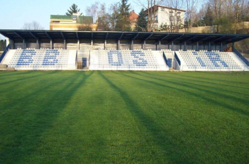 stadion na górce - zdjęcie główne
